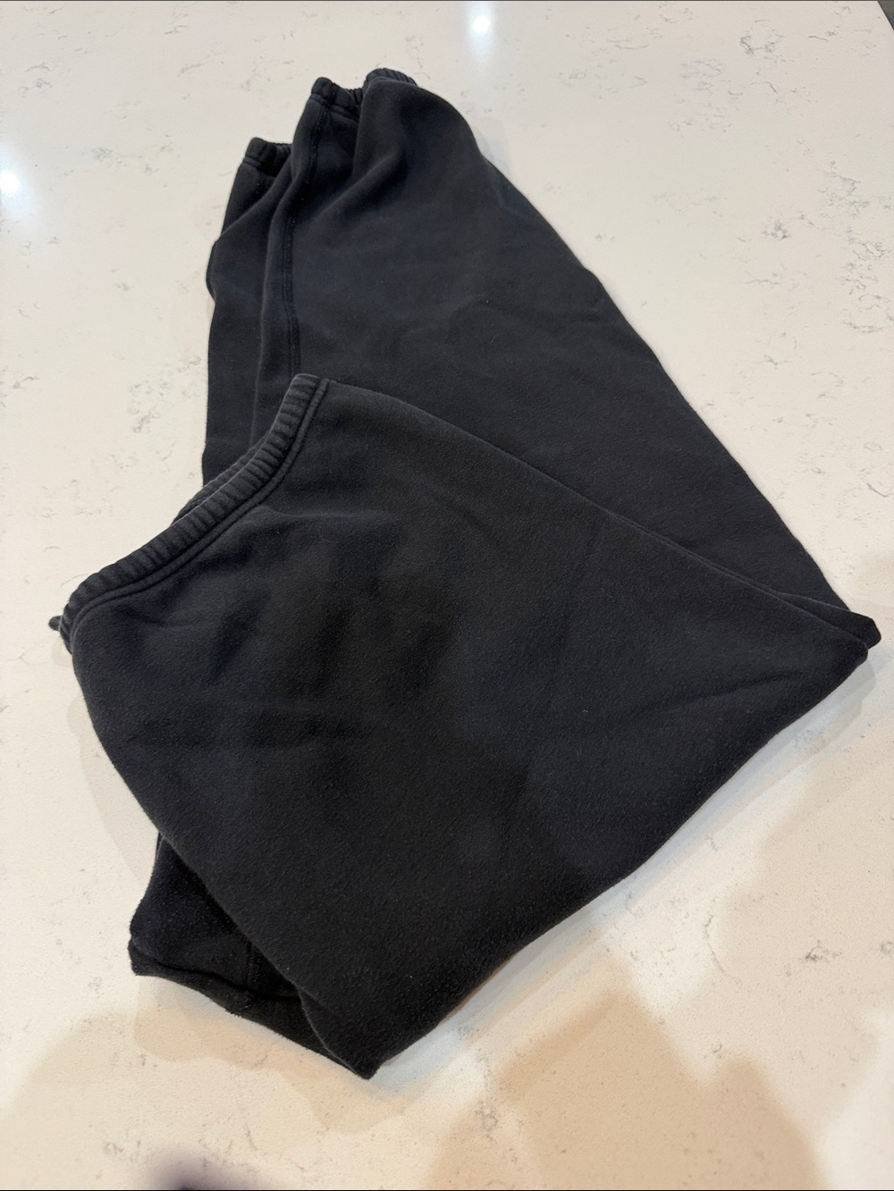 SKIMS Black Cozy Fleece Track Pants